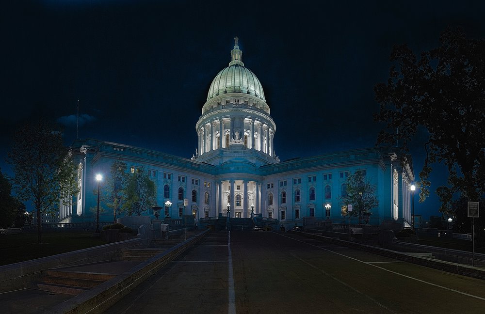 Wisconsin legislators still give selves a ‘bizarre’ loophole in public records law